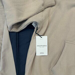 NWT Aritzia TNA Sweatshirt – Size Small